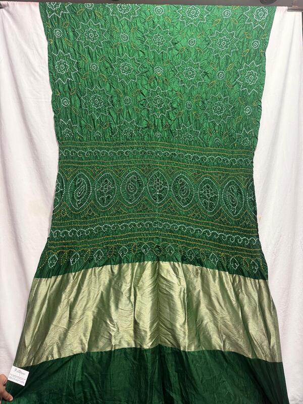 Kala Sanskruti All Over Green Color Pure Silk Bandhani Saree 6.5M with Blouse Piece Elegant Traditional Wear Unique Saree for Women
