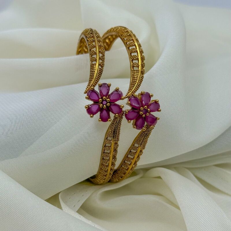 Flower Design Bangles