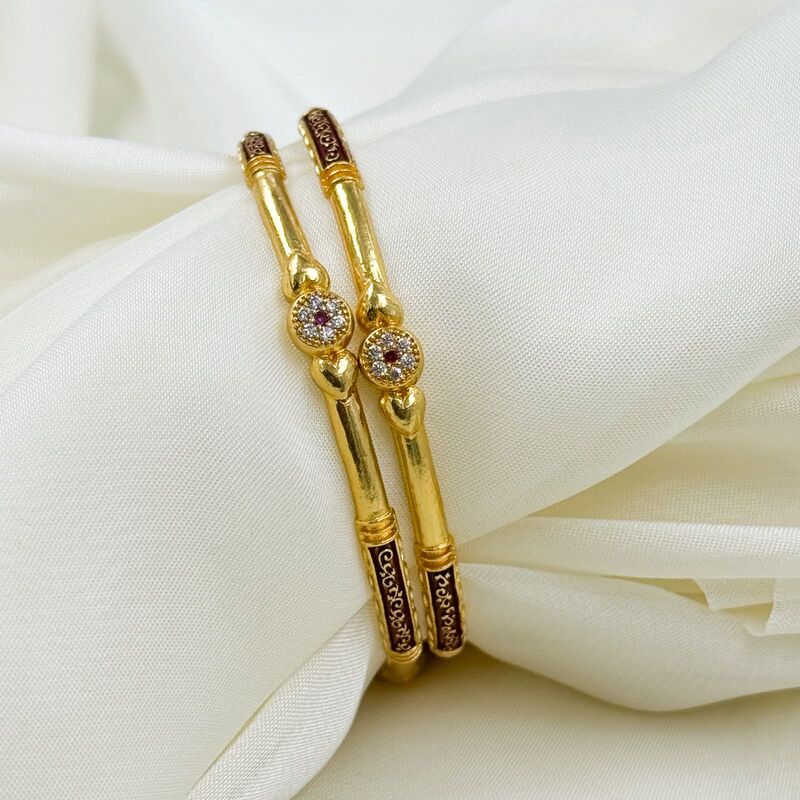 Antic  design type bangle