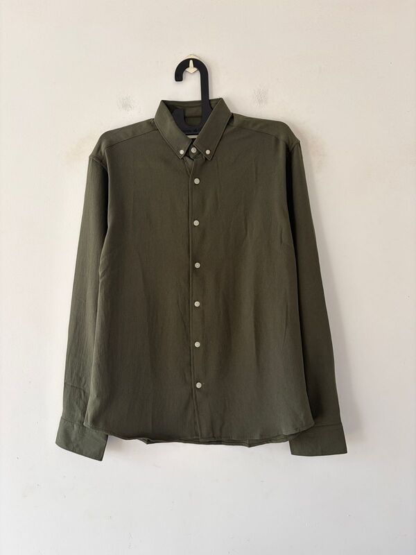 Leaf green crushed shirt