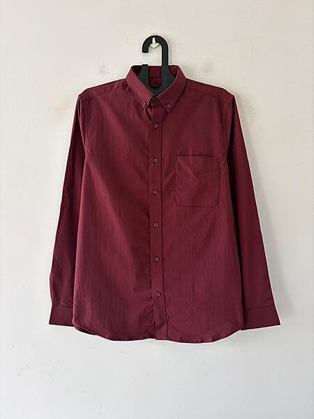 Classic maroon oxford shirt