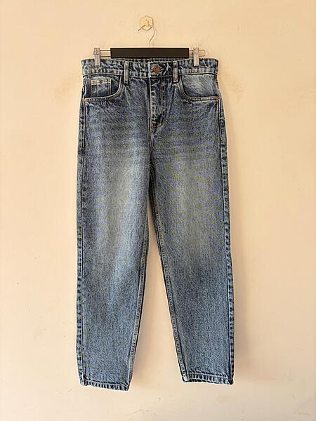 Heritage blue faded momfit jean