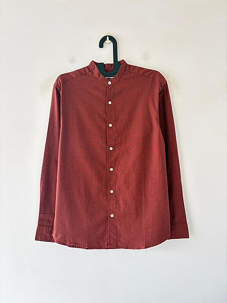 Brick red linen mandarin