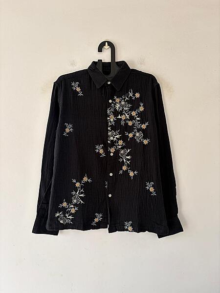 Black bloom embroidered shirt