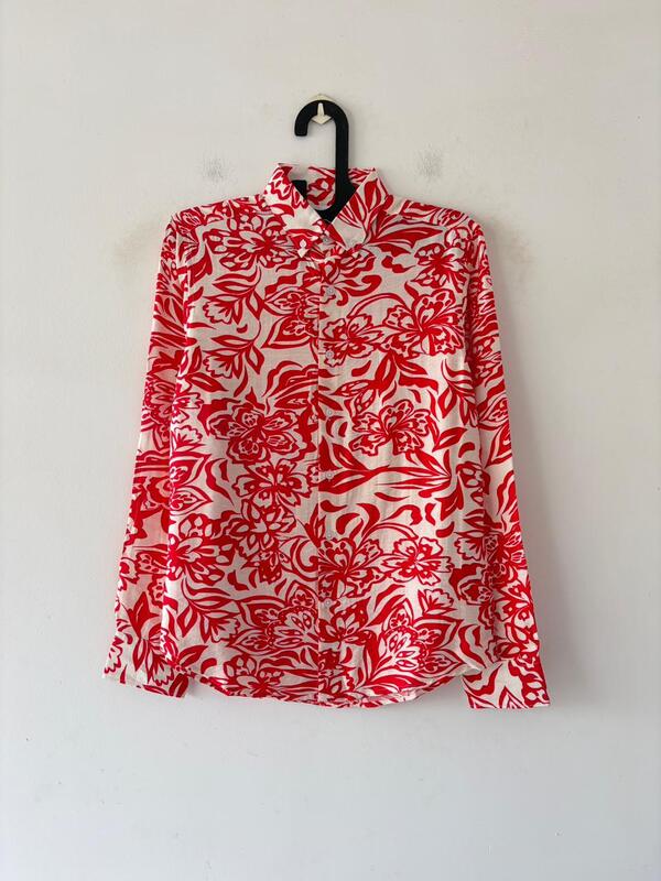 Crimson petal printed shirt