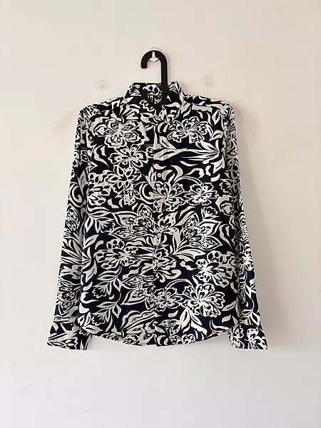 Black bloom printed shirt