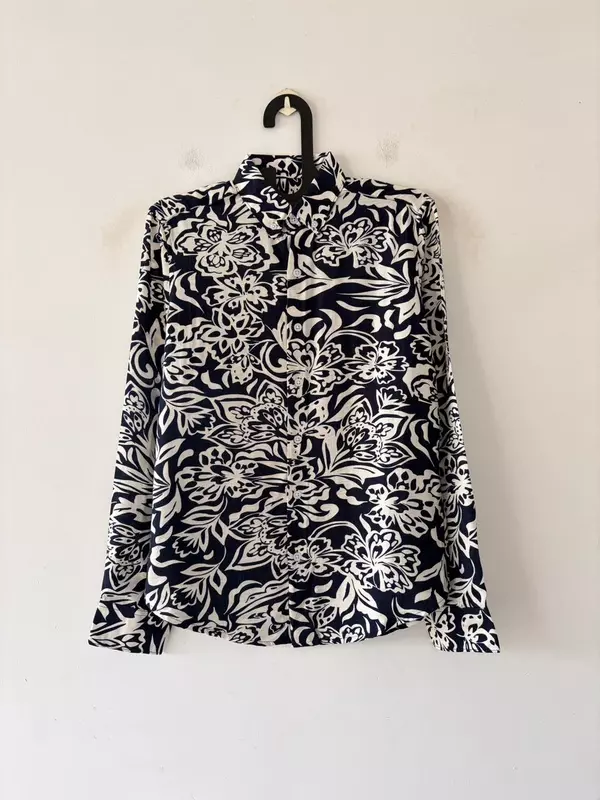 Black bloom printed shirt