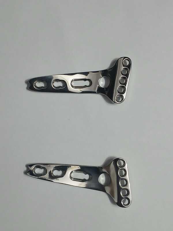 2.4LPS Dis Radi Volar But Plate