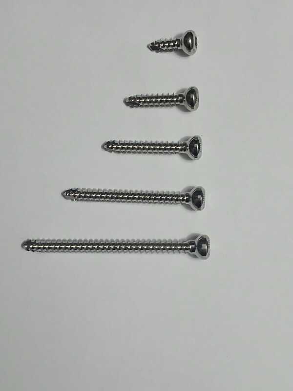 4.5 Cortex Screws,Self Tapping,(SS)