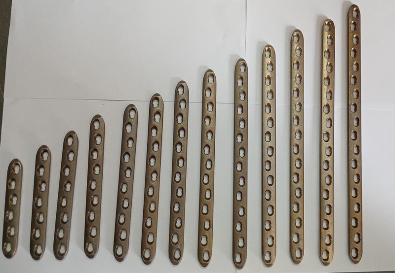 4.5MM LPS COMPRESSION BROAD PLATE