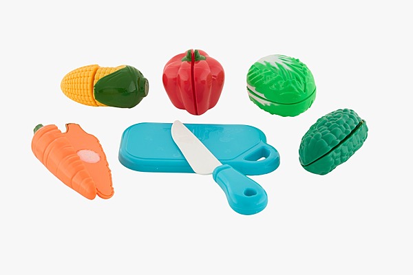 VEGETABLE TOY CUTTER SET