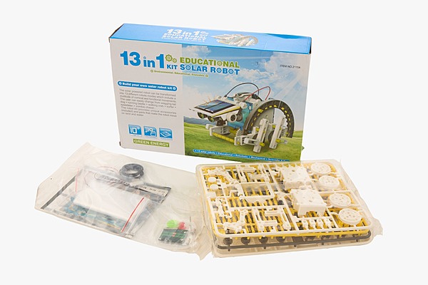 SOLAR KIT 13 In 1