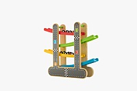 WOODEN RAMP RACE TRACK