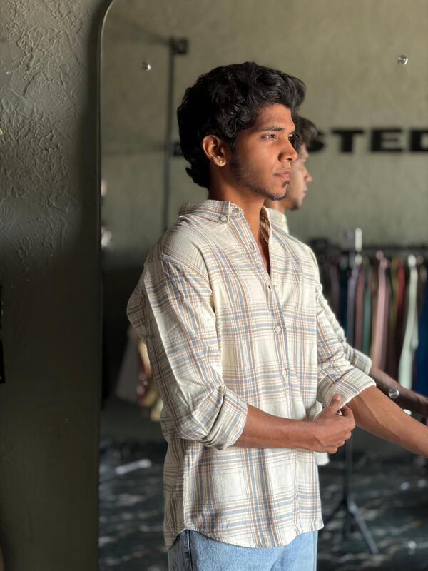 Ecru & camel flannels