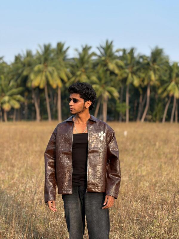 Cocoa noir croc jacket