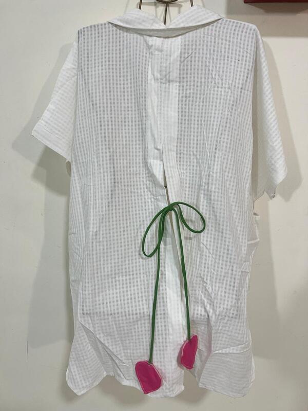 Ishq's Small Anti-fit with Back Open & Tie - White Woven