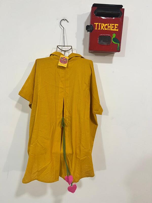 Ishq's Small Anti-fit with Back Open & Tie - Mustard Woven