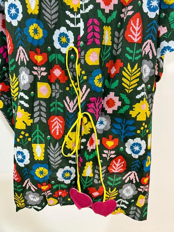 Ishq's Small Anti-fit with Back Open & Tie - Green with Tetris shapes