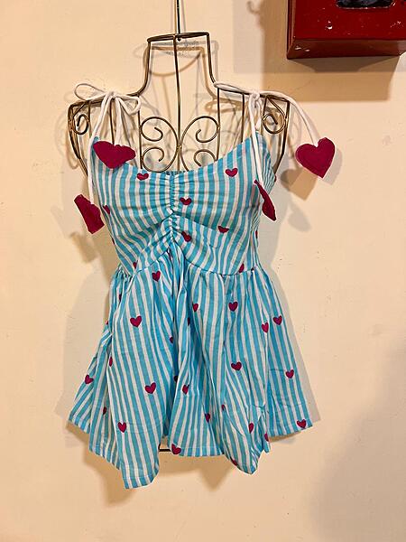 Fitoor's Gentle Scrunch Tube Top - White & blue Stripes with Hearts