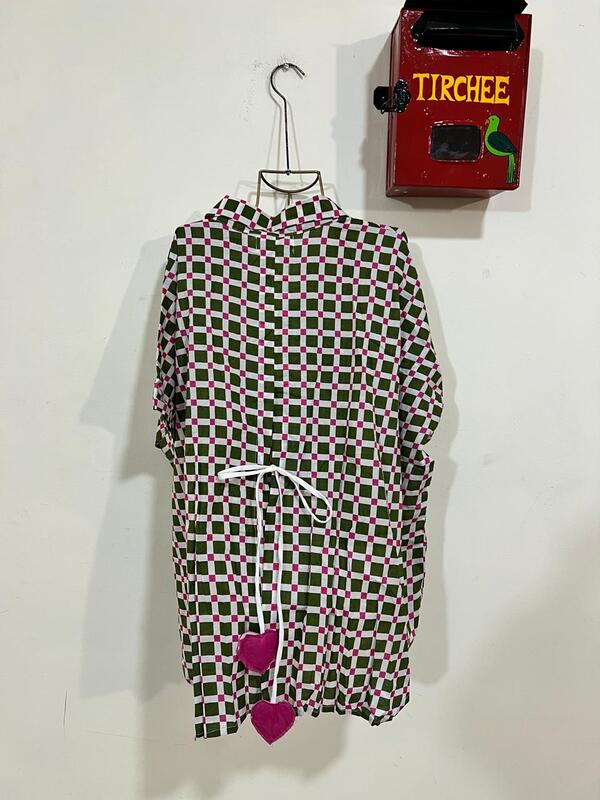 Ishq's Small Anti-fit with Back Open & Tie - White, Green & pink Gingham