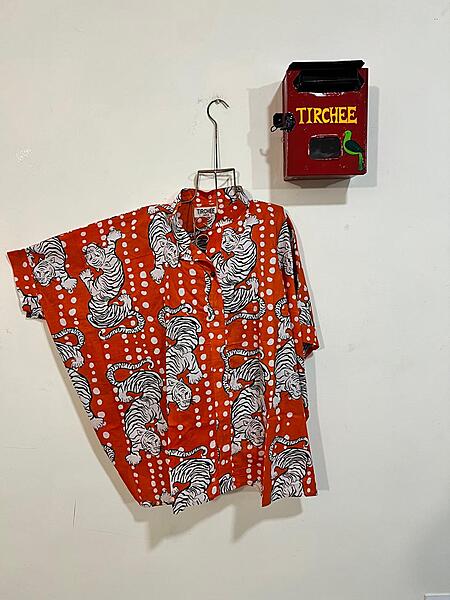 Junoon's Anti-Fit Shirt - Orange & Tigers