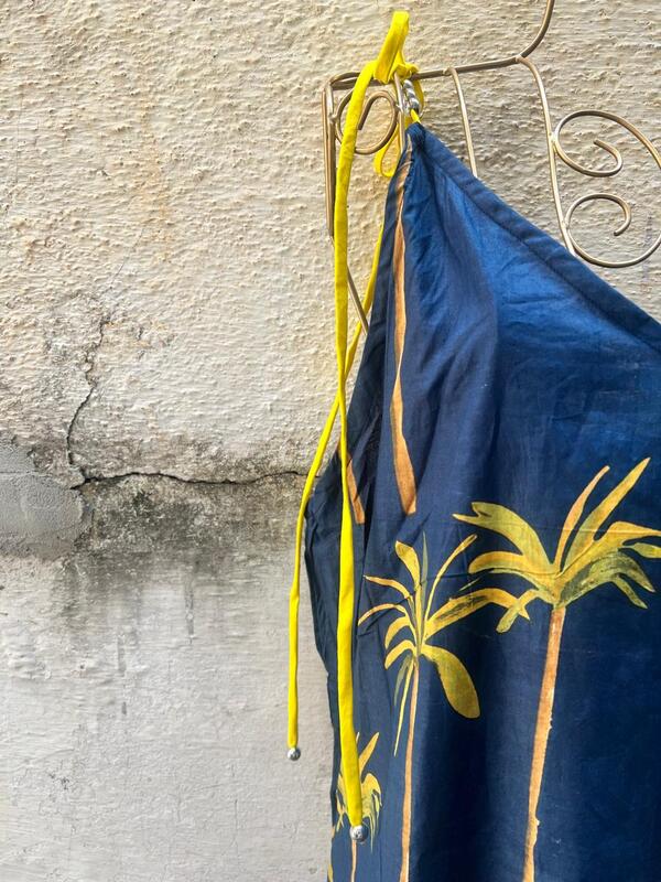 Anika's Free-Size Strappy Dress - Blue & Palms