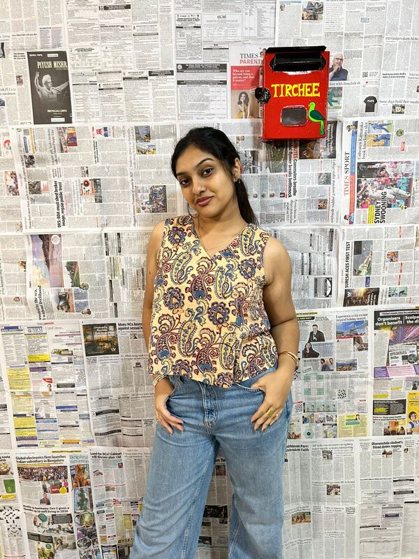 Firdaus's Sleeve Less One Button Wrap Top - Cream Paisley