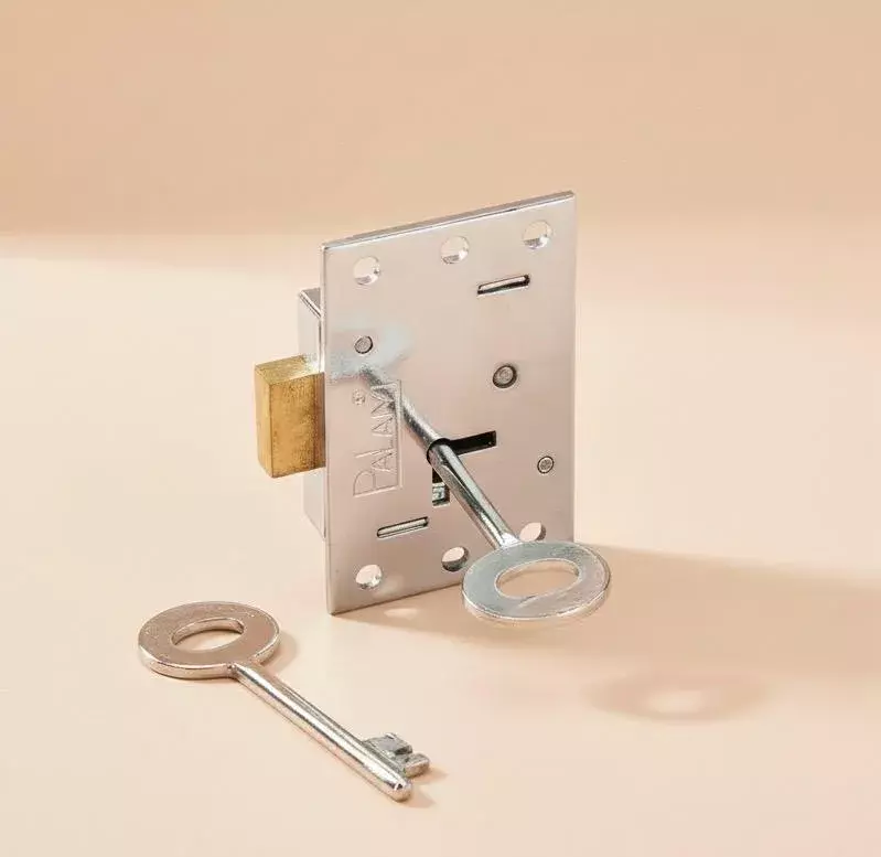 (5503) Palam Bhatia Lock Mini 4L Brass