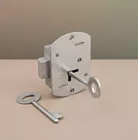 (5505) Palam Bhatia Lock Iron 6L Heavy 2K