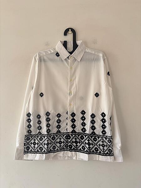 Arctic pearl embroidered shirt