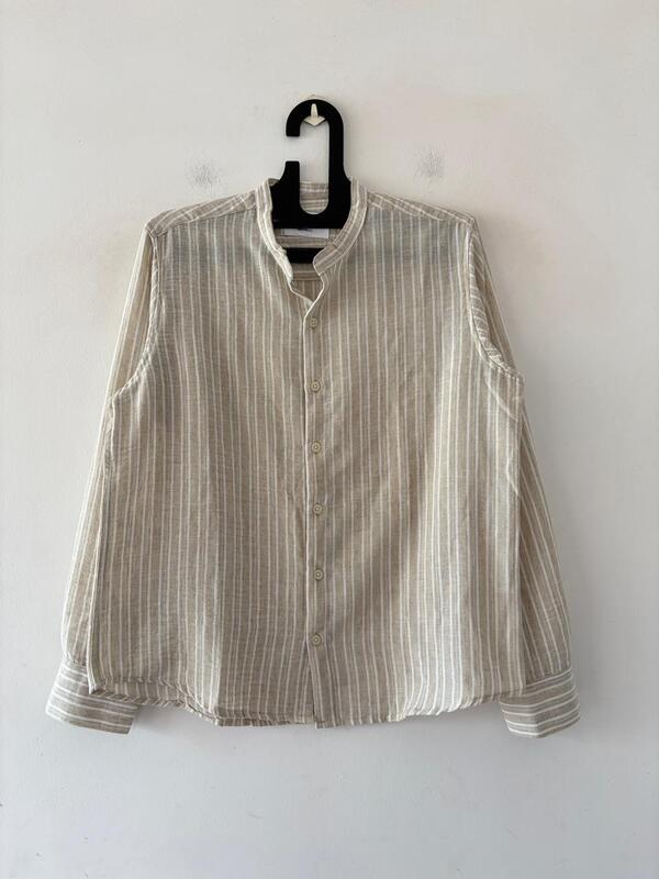 Sand beige striped mandarin