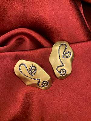 Minimalist Muse Earrings Minimalist Muse Earrings