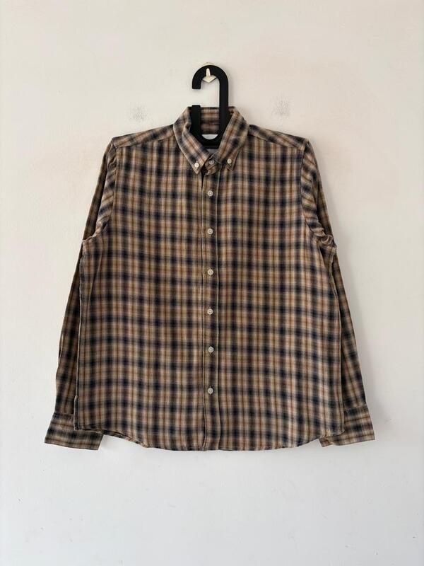 Earth brown & midnight flannels