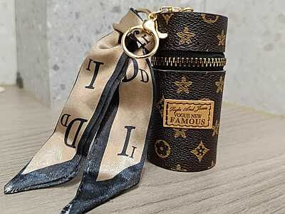 Mini Leather Bag Keychain | Multipurpose Travel Keyring For Car/Scooty/Bikes/Home | Lipstick/Lipbalm/Coin Organizer Bag | Portable Makeup Storage Holder For Women/Girl