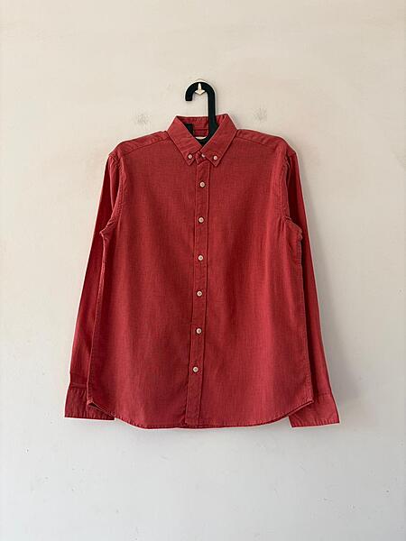 Crimson flame linen shirt