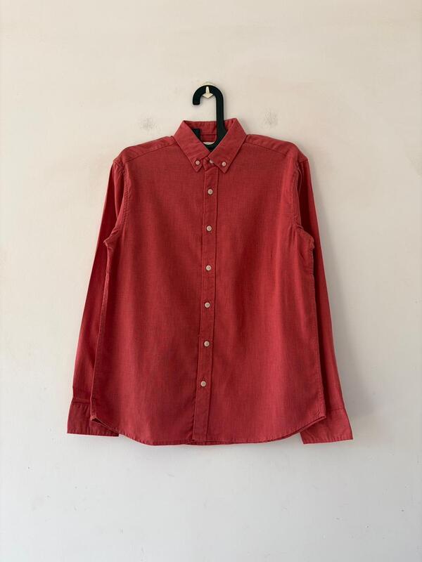 Crimson flame linen shirt