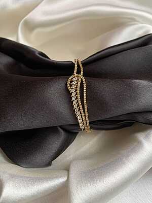 The Seraphina Marquise Wave Bangle