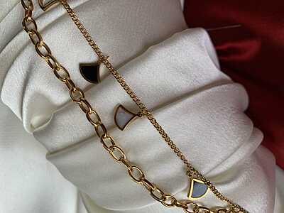 Elegant Dual-Chain Fan Charm Bracelet