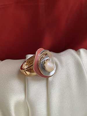 Blush Swirl Statement Ring Blush Swirl Statement Ring