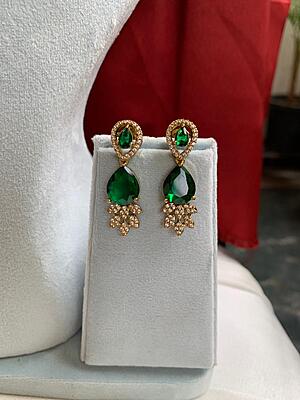 Majestic Gilded Teardrop & Marquise Jewellery Set