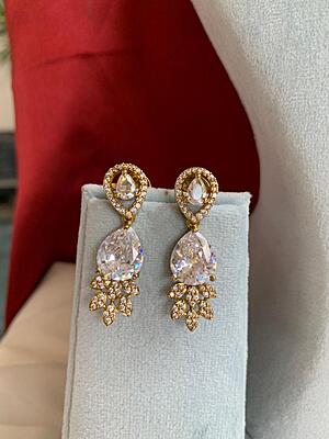 Majestic Gilded Teardrop & Marquise Jewellery Set