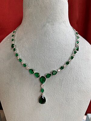 Royal Crimson Pear-Cut Necklace & Earring Set