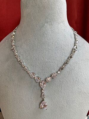 Royal Crimson Pear-Cut Necklace & Earring Set