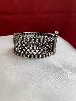 Vintage Filigree Mesh Oxidized Silver Statement Kada