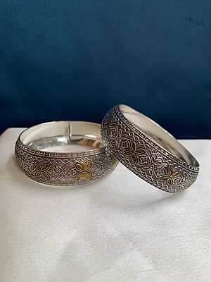Antique Dual-Tone Floral Embossed Statement Bangles