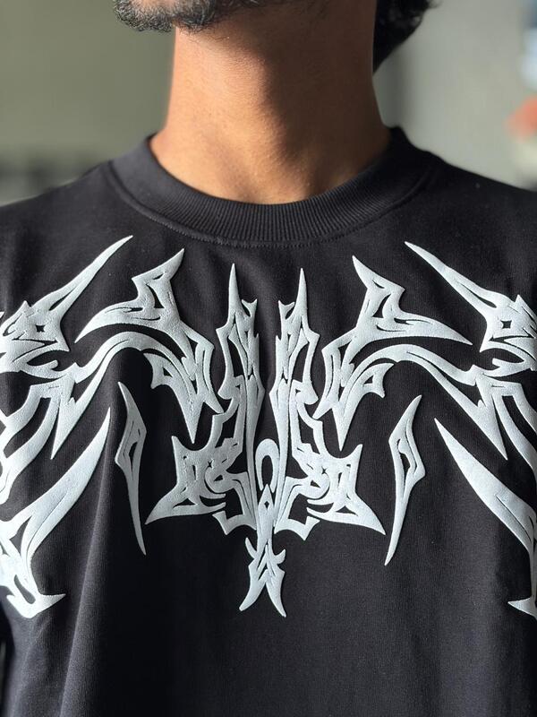 Onyx spinefire oversized tee