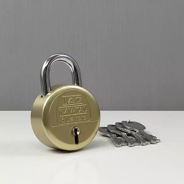 Tag Padlock Nautal Brass Colour 50mm 4k