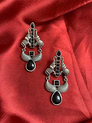 Majestic Elephant Oxidized Silver Drop Earrings with Black Onyx Accents Majestic Elephant Oxidized Silver Drop Earrings with Black Onyx Accents