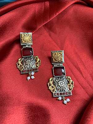 Royal Dual-Tone Temple Drop Earrings with Ruby Glass & Pearls Royal Dual-Tone Temple Drop Earrings with Ruby Glass & Pearls
