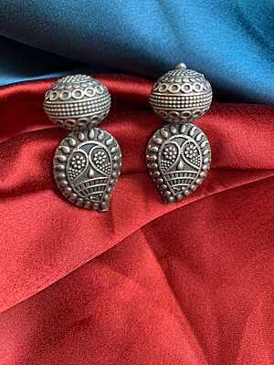 Antique Oxidized Silver Paisley Drop Earrings Antique Oxidized Silver Paisley Drop Earrings